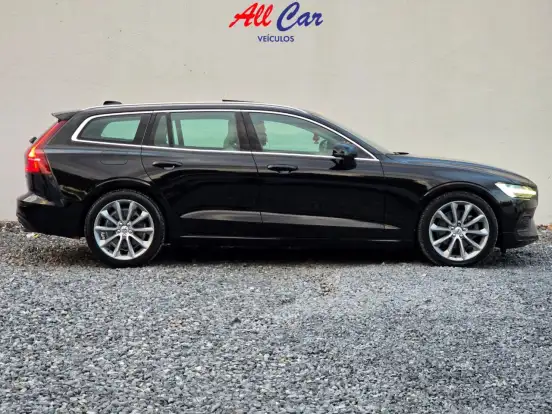 VOLVO-V60-2.0 T5 GASOLINA MOMENTUM GEARTRONIC VOLVO-V60-2020