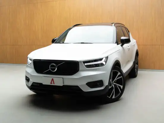 VOLVO-XC40-1.5 T5 RECHARGE R-DESIGN GEARTRONIC VOLVO-XC40-2020