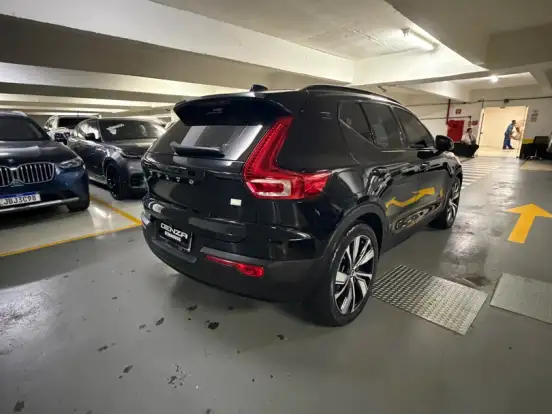 VOLVO-XC40-1.5 T5 RECHARGE R-DESIGN GEARTRONIC VOLVO-XC40-2021