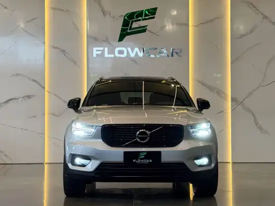 VOLVO-XC40-2.0 T5 GASOLINA R-DESIGN AWD GEARTRONIC VOLVO-XC40-2019