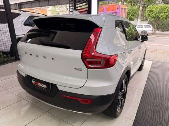VOLVO-XC40-2.0 T4 GASOLINA INSCRIPTION GEARTRONIC VOLVO-XC40-2020