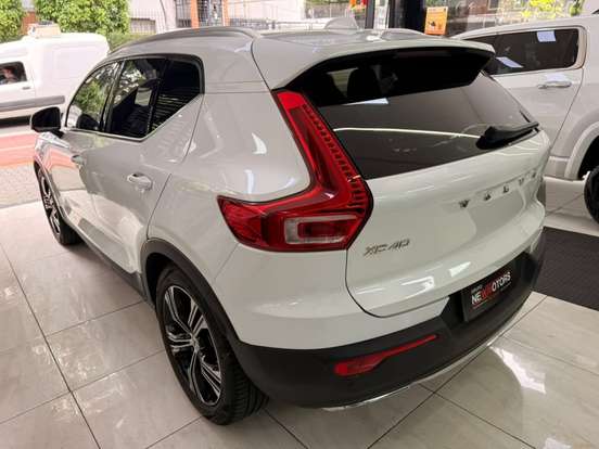 VOLVO-XC40-2.0 T4 GASOLINA INSCRIPTION GEARTRONIC VOLVO-XC40-2020