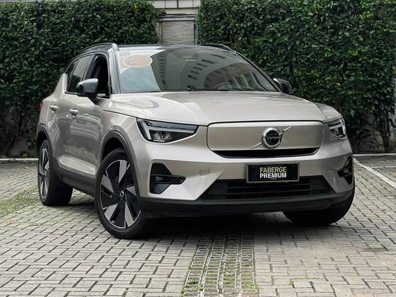 VOLVO XC40 P6 RECHARGE ELECTRIC PLUS