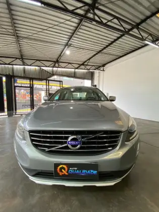 VOLVO XC60 2.0 T5 COMFORT FWD TURBO GASOLINA 4P AUTOMÁTICO