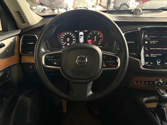 VOLVO-XC60-2016
