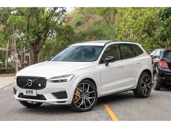 VOLVO XC60 2.0 T8 HYBRID POLESTAR ENGINEERED AWD GEARTRONIC