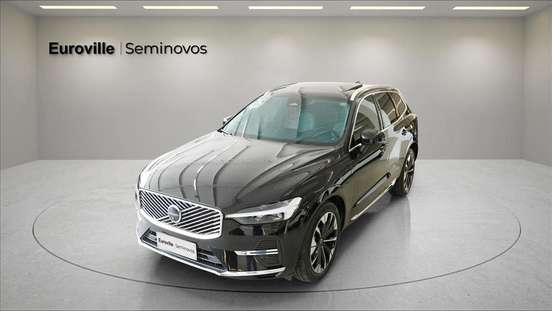 VOLVO-XC60-2025