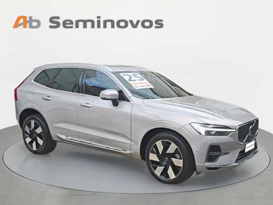 VOLVO-XC60-2024