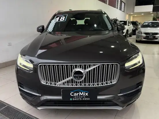VOLVO-XC90-2017