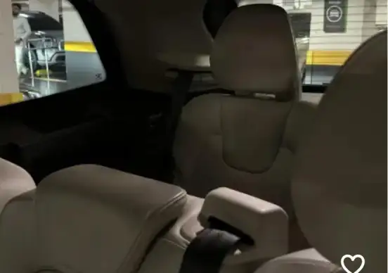 VOLVO-XC90-2015