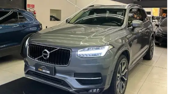 VOLVO-XC90-2018