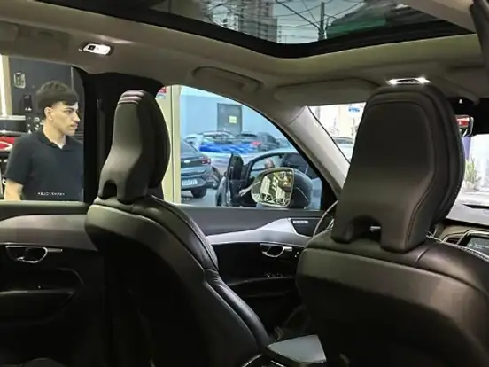 VOLVO-XC90-2.0 T6 GASOLINA MOMENTUM AWD GEARTRONIC VOLVO-XC90-2018