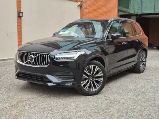 VOLVO-XC90-2019
