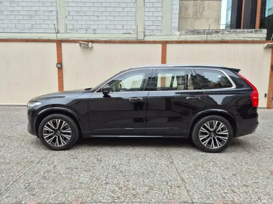 VOLVO-XC90-2.0 T6 GASOLINA MOMENTUM AWD GEARTRONIC VOLVO-XC90-2019