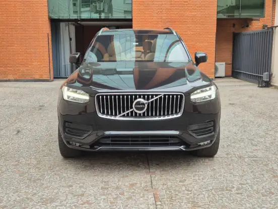 VOLVO-XC90-2.0 T6 GASOLINA MOMENTUM AWD GEARTRONIC VOLVO-XC90-2019