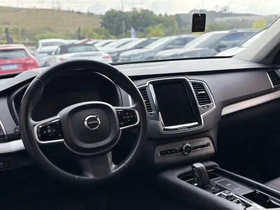 VOLVO-XC90-2.0 T8 HYBRID MOMENTUM AWD GEARTRONIC VOLVO-XC90-2020