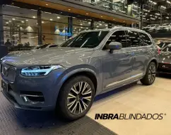 VOLVO XC90 2.0 T8 HYBRID MOMENTUM AWD GEARTRONIC VOLVO XC90 2.0 T8 HYBRID MOMENTUM AWD GEARTRONIC