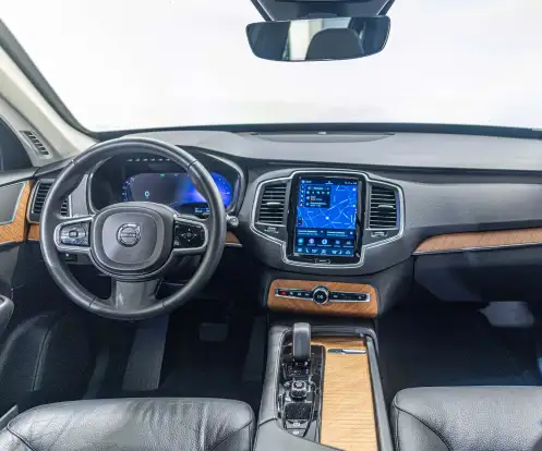 VOLVO-XC90-2024