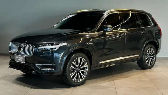 VOLVO-XC90-2022