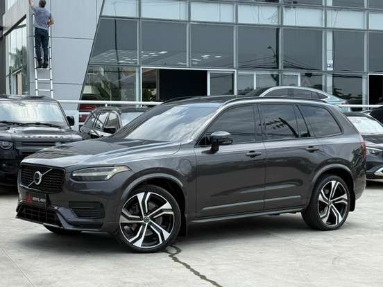 VOLVO-XC90-2022