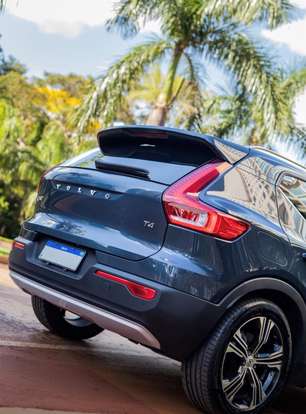 VOLVO-XC40-2.0 T4 GASOLINA INSCRIPTION GEARTRONIC VOLVO-XC40-2021