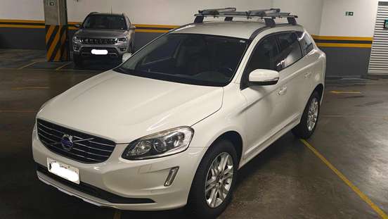 VOLVO-XC60-2014