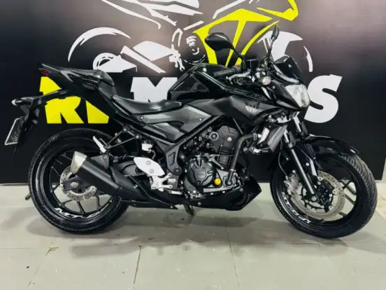 YAMAHA-MT-03 YAMAHA-MT-03-2017