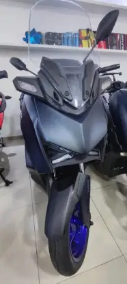 YAMAHA-XMAX 250 CONNECTED ABS-2025