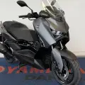 YAMAHA XMAX 300 CONNECTED ABS YAMAHA XMAX 300 CONNECTED ABS