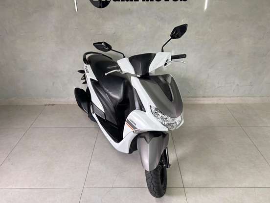 YAMAHA-FLUO 125 ABS-2023