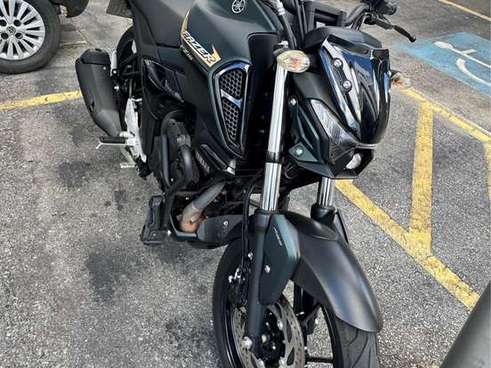 YAMAHA-FZ15 FAZER CONNECTED ABS YAMAHA-FZ15 FAZER CONNECTED ABS-2025