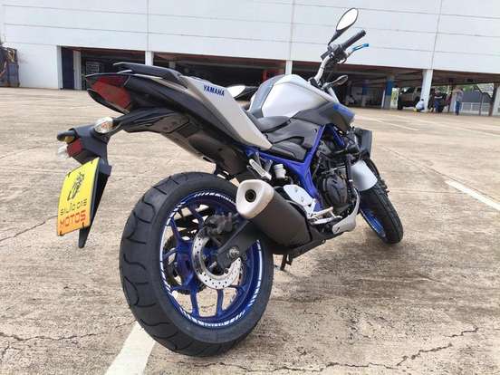 YAMAHA-MT-03 YAMAHA-MT-03-2016