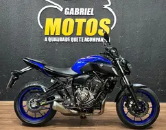 YAMAHA MT-07 ABS YAMAHA MT-07 ABS