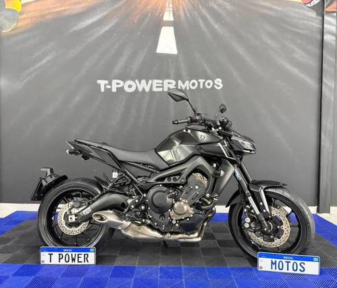 YAMAHA MT-09 