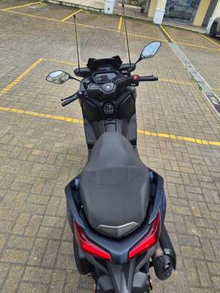 YAMAHA-XMAX 250 CONNECTED ABS-2025