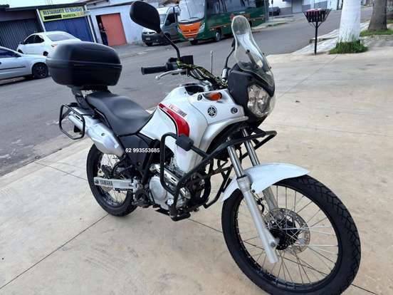 YAMAHA-XTZ 250 TÉNÉRÉ-2011