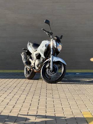 YAMAHA YS 250 FAZER 