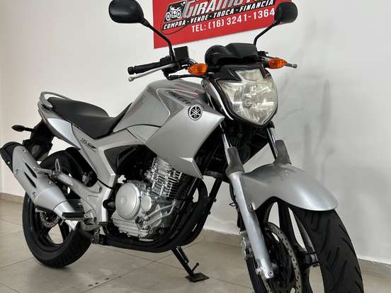 YAMAHA-YS 250 FAZER YAMAHA-YS 250 FAZER-2012