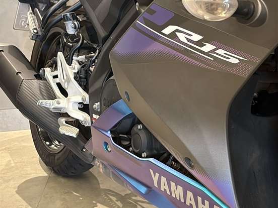 YAMAHA-YZF R15 YAMAHA-YZF R15-2025