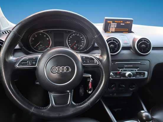 AUDI-A1-2015
