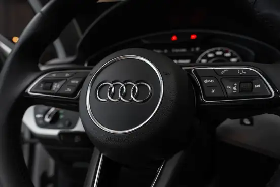 AUDI-A4-2.0 TFSI AMBIENTE AVANT GASOLINA 4P S TRONIC AUDI-A4-2016