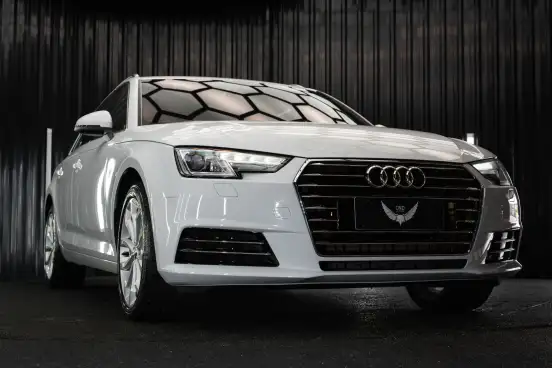 AUDI-A4-2016