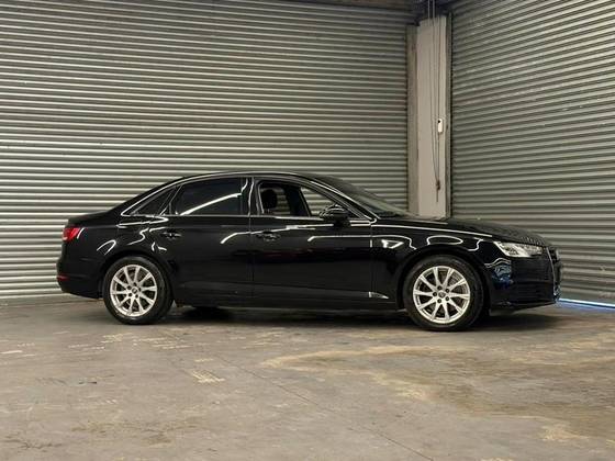 AUDI A4 2.0 TFSI AMBIENTE GASOLINA 4P S TRONIC