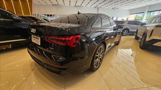 AUDI-A6-2021