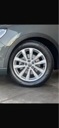AUDI-Q3-2020