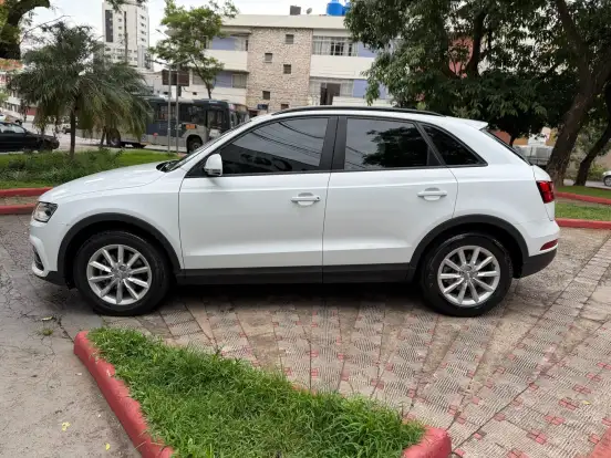 AUDI-Q3-1.4 TFSI ATTRACTION GASOLINA 4P S TRONIC AUDI-Q3-2015