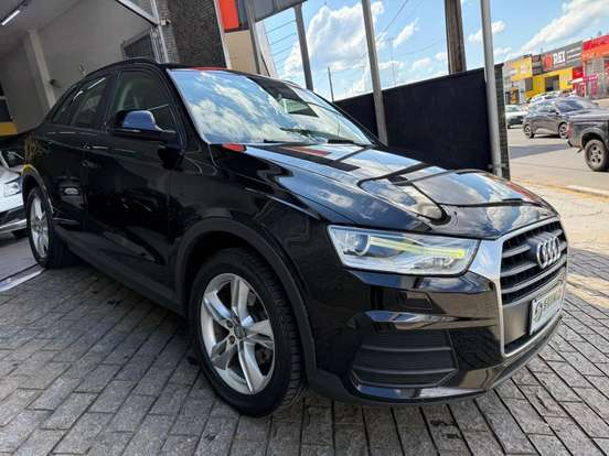 AUDI-Q3-2015