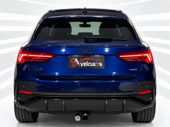 AUDI-Q3-2.0 40 TFSI GASOLINA SPORTBACK PERFORMANCE BLACK QUATTRO TIPTRONIC AUDI-Q3-2022