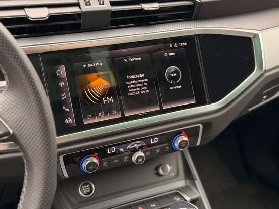 AUDI-Q3-2024