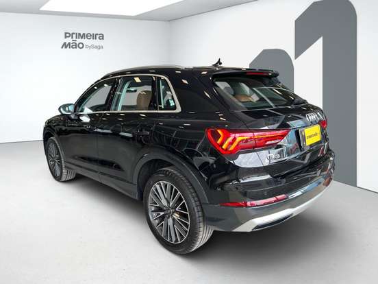AUDI-Q3-2.0 40 TFSI GASOLINA PERFORMANCE BLACK QUATTRO TIPTRONIC AUDI-Q3-2024